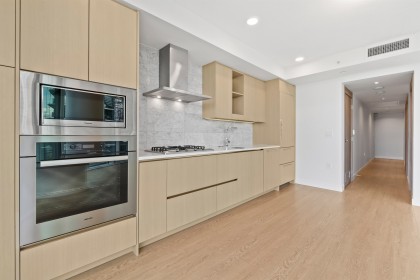 Photo 6 at 684 - 87 Nelson Street, Yaletown, Vancouver West