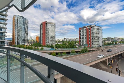 Photo 22 at 684 - 87 Nelson Street, Yaletown, Vancouver West