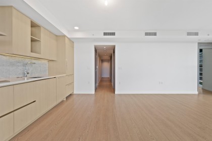 Photo 7 at 684 - 87 Nelson Street, Yaletown, Vancouver West