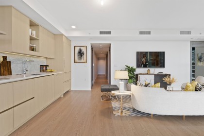 Photo 5 at 684 - 87 Nelson Street, Yaletown, Vancouver West