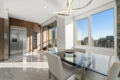 Photo 7 at 19A - 199 Drake Street, Yaletown, Vancouver West