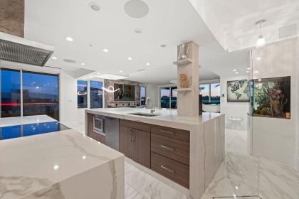 Photo 37 at 19A - 199 Drake Street, Yaletown, Vancouver West