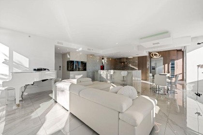 Photo 4 at 19A - 199 Drake Street, Yaletown, Vancouver West