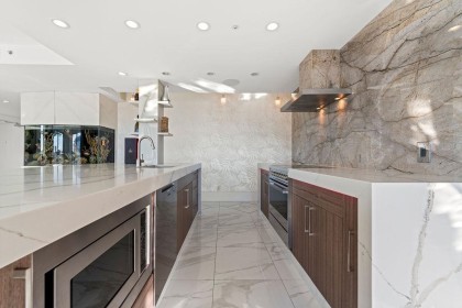 Photo 8 at 19A - 199 Drake Street, Yaletown, Vancouver West