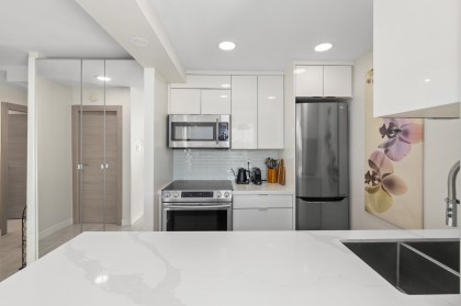 Photo 7 at 1601 - 2004 Fullerton Avenue, Pemberton NV, North Vancouver