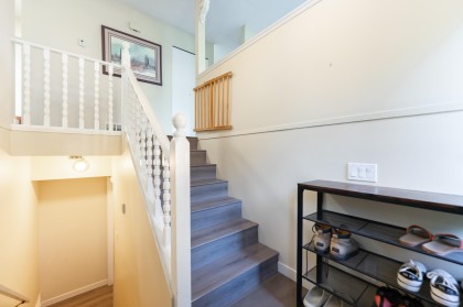 Photo 4 at 2075 Rufus Drive, Westlynn, North Vancouver