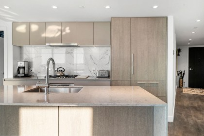 Photo 5 at 1807 - 1500 Fern Street, Lynnmour, North Vancouver