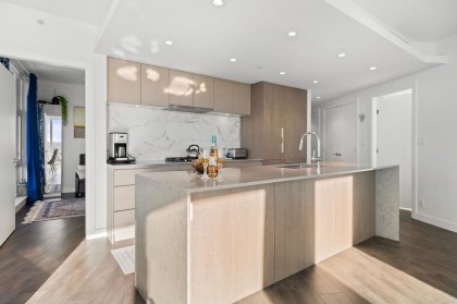 Photo 9 at 1807 - 1500 Fern Street, Lynnmour, North Vancouver