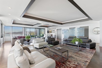 Photo 13 at 9 - 2250 Bellevue Avenue, Dundarave, West Vancouver