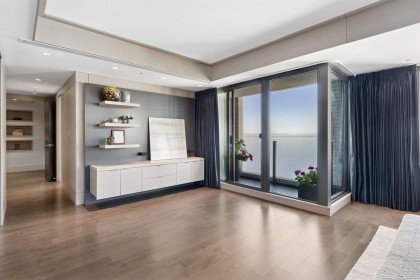 Photo 28 at 9 - 2250 Bellevue Avenue, Dundarave, West Vancouver