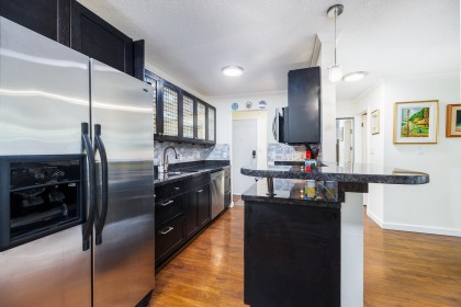 Photo 12 at 209 - 141 W 13th Street, Central Lonsdale, North Vancouver