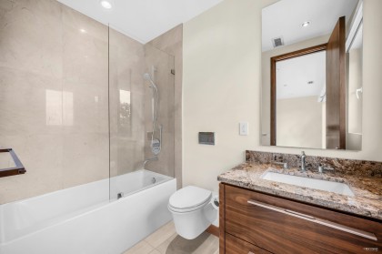 Photo 26 at 518 Ballantree Place, Glenmore, West Vancouver