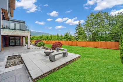 Photo 36 at 518 Ballantree Place, Glenmore, West Vancouver