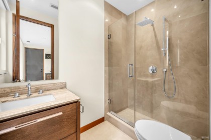 Photo 20 at 518 Ballantree Place, Glenmore, West Vancouver