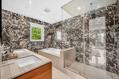Photo 24 at 518 Ballantree Place, Glenmore, West Vancouver