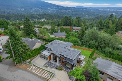 Photo 38 at 518 Ballantree Place, Glenmore, West Vancouver