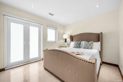 Photo 29 at 518 Ballantree Place, Glenmore, West Vancouver