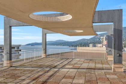 Photo 35 at 101 - 2135 Argyle Avenue, Dundarave, West Vancouver