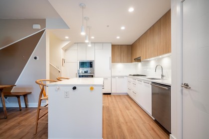 Photo 4 at 103 - 2035 Glenaire Drive, Pemberton NV, North Vancouver