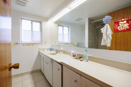 Photo 18 at 535 W 62nd Avenue, Marpole, Vancouver West