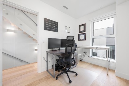 Photo 13 at 138 W Woodstock Avenue, Cambie, Vancouver West