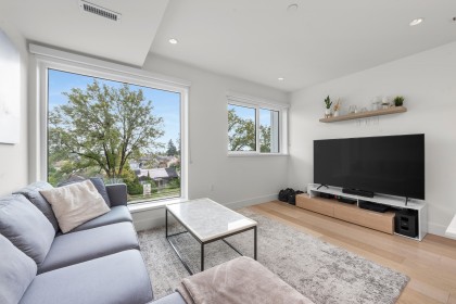 Photo 11 at 138 W Woodstock Avenue, Cambie, Vancouver West