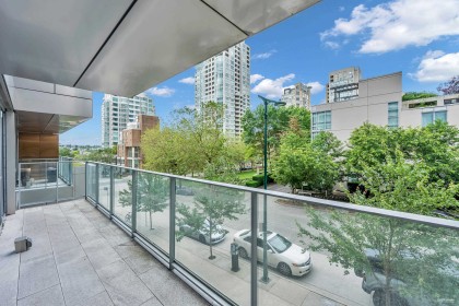 Photo 2 at 303 - 1480 Howe Street, Yaletown, Vancouver West