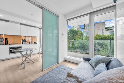 Photo 13 at 303 - 1480 Howe Street, Yaletown, Vancouver West