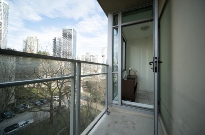 Photo 15 at 806 - 1005 Beach Avenue, West End VW, Vancouver West