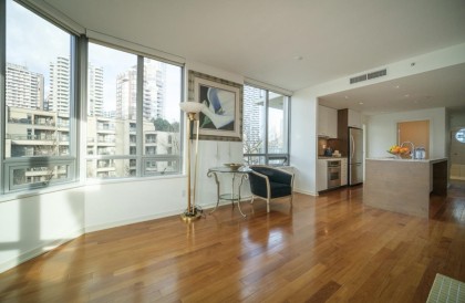 Photo 4 at 806 - 1005 Beach Avenue, West End VW, Vancouver West