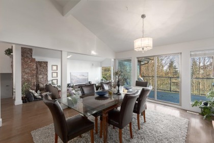 Photo 6 at 1448 Sandhurst Place, Chartwell, West Vancouver
