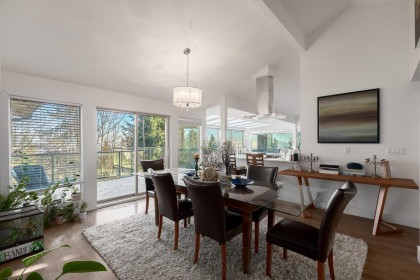Photo 5 at 1448 Sandhurst Place, Chartwell, West Vancouver
