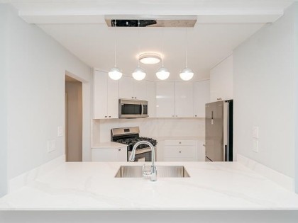 Photo 6 at 303 - 1415 W Georgia Street, Coal Harbour, Vancouver West