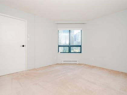 Photo 26 at 303 - 1415 W Georgia Street, Coal Harbour, Vancouver West