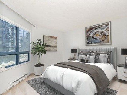 Photo 5 at 303 - 1415 W Georgia Street, Coal Harbour, Vancouver West