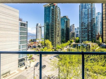 Photo 31 at 303 - 1415 W Georgia Street, Coal Harbour, Vancouver West
