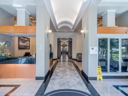 Photo 8 at 303 - 1415 W Georgia Street, Coal Harbour, Vancouver West