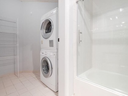 Photo 21 at 303 - 1415 W Georgia Street, Coal Harbour, Vancouver West