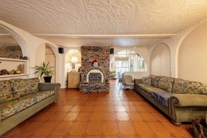 Photo 9 at 1670 Ayleslynn Drive, Westlynn, North Vancouver