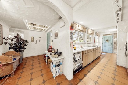 Photo 4 at 1670 Ayleslynn Drive, Westlynn, North Vancouver