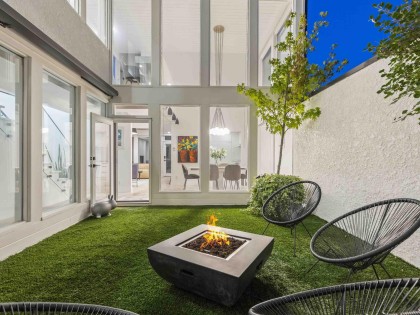 Photo 1 at 4615 W 7th Avenue, Point Grey, Vancouver West