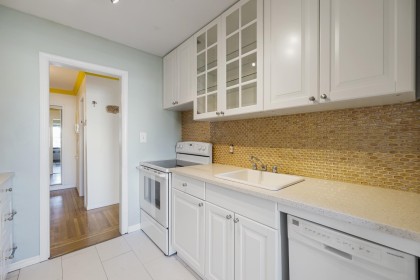 Photo 9 at 205 - 1695 W 10th Avenue, Fairview VW, Vancouver West