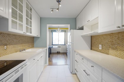 Photo 8 at 205 - 1695 W 10th Avenue, Fairview VW, Vancouver West