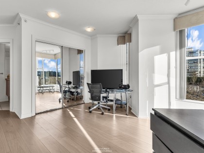Photo 12 at 201 - 588 16th Street, Ambleside, West Vancouver