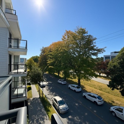 Photo 31 at 306 - 6168 East Boulevard, Kerrisdale, Vancouver West