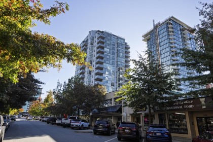 Photo 6 at 1702 - 121 W 16th Street, Central Lonsdale, North Vancouver