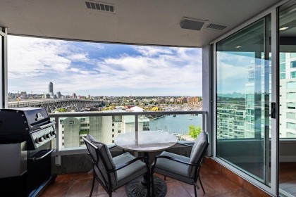 Photo 2 at 1405 - 1500 Howe Street, Yaletown, Vancouver West