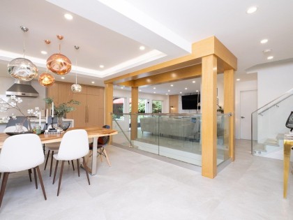 Photo 10 at 4283 Capilano Road, Canyon Heights NV, North Vancouver