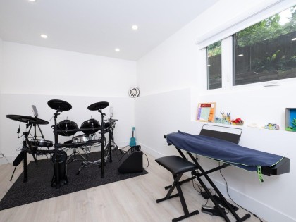 Photo 33 at 4283 Capilano Road, Canyon Heights NV, North Vancouver