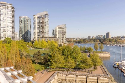 Photo 20 at 701 - 628 Kinghorne Mews, Yaletown, Vancouver West